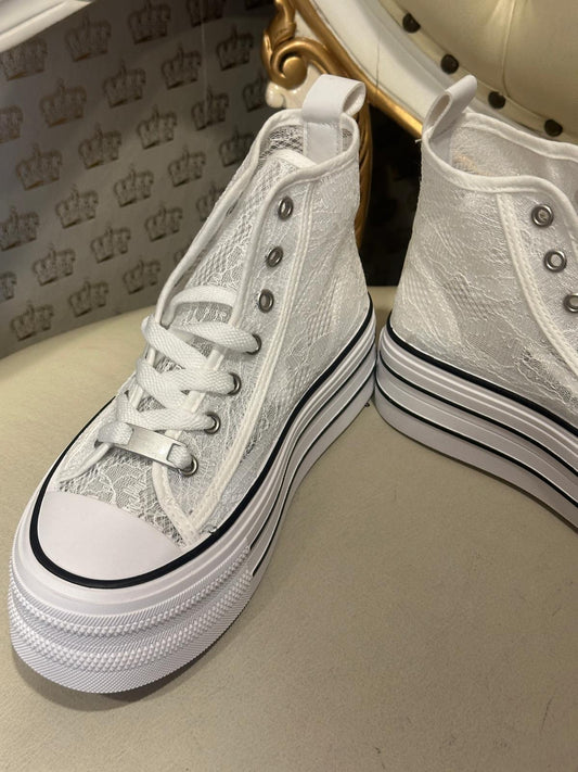 Sneaker
