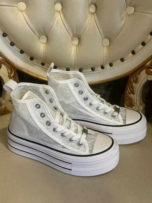 Sneaker