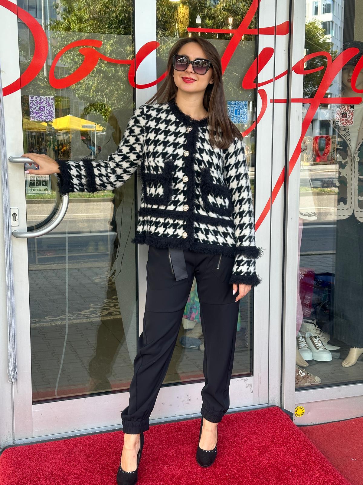 Pullover /Jacke