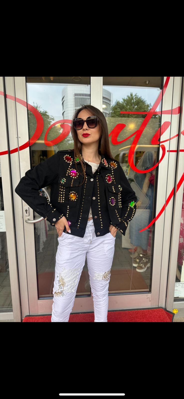 Jeans Jacke mit bunten Steine und Nieten