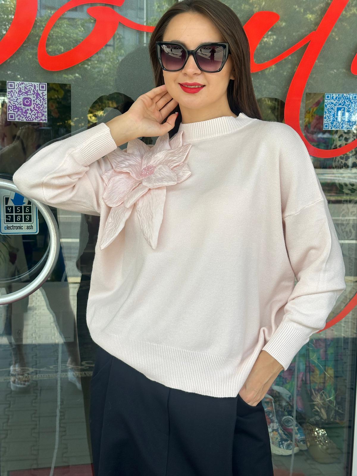 Pulli mit Blume