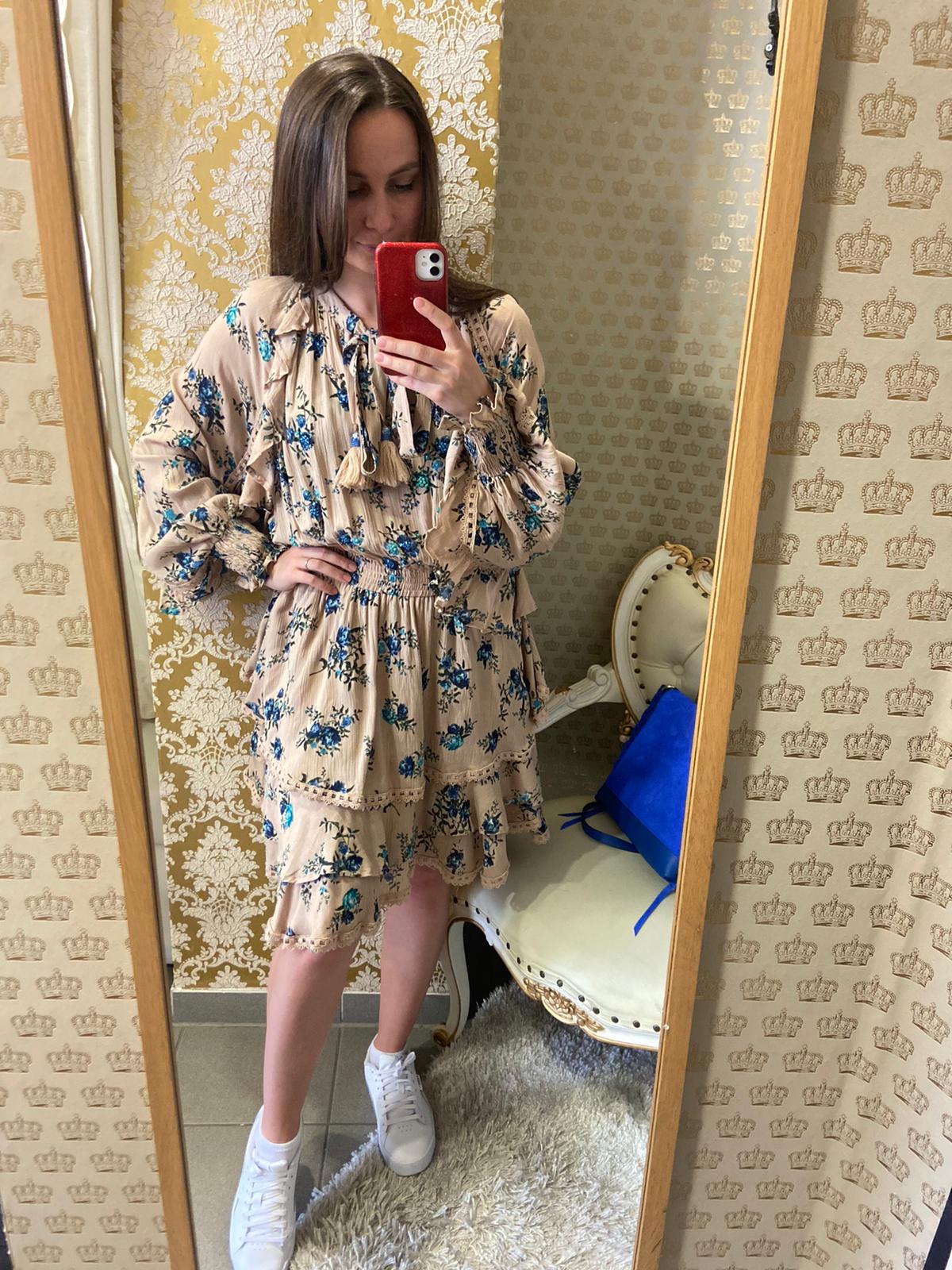Kleid