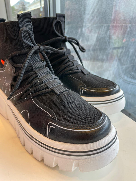 Sneaker