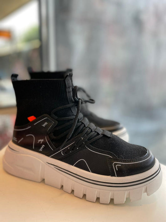 Sneaker